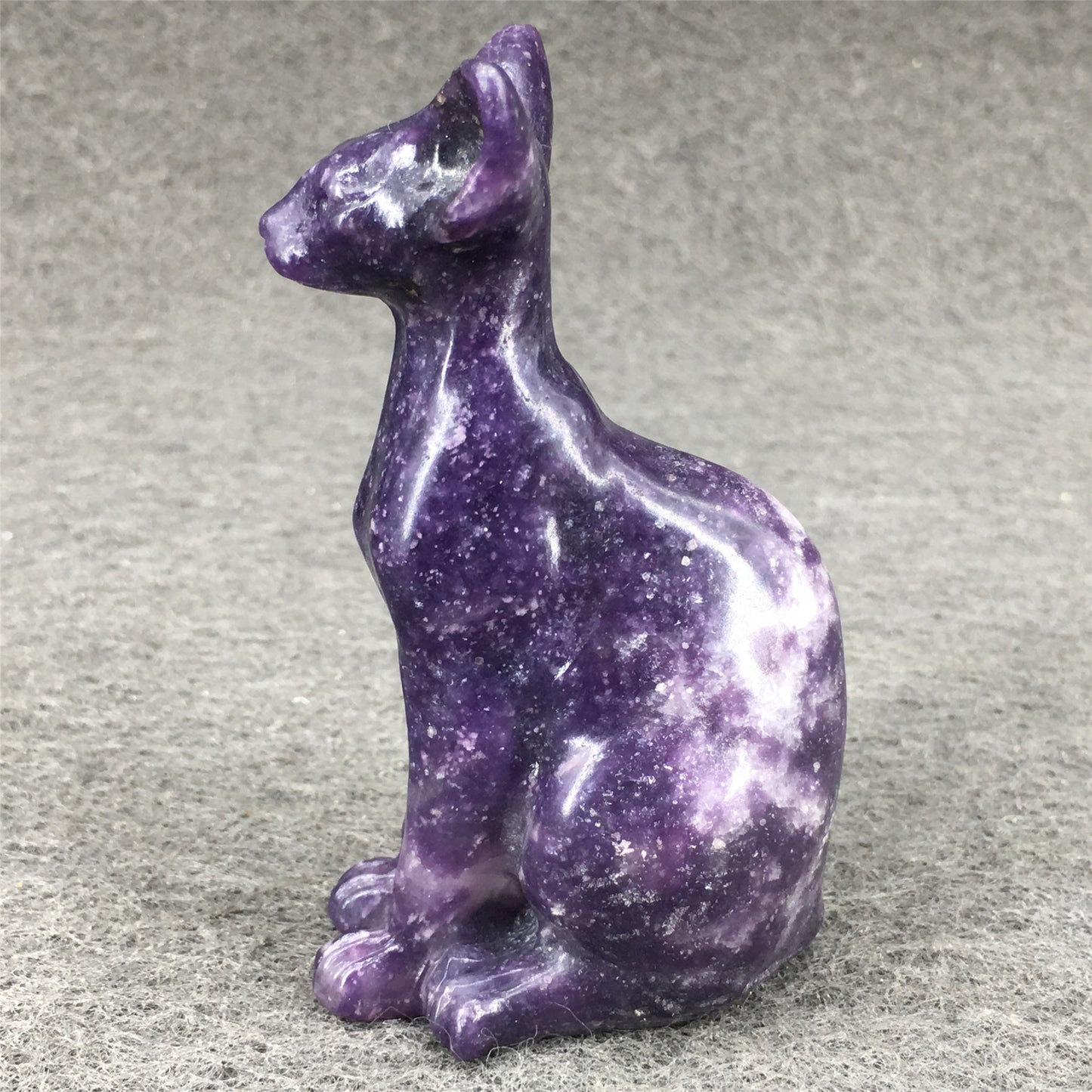 Natural crystal female cat small carving,75mm