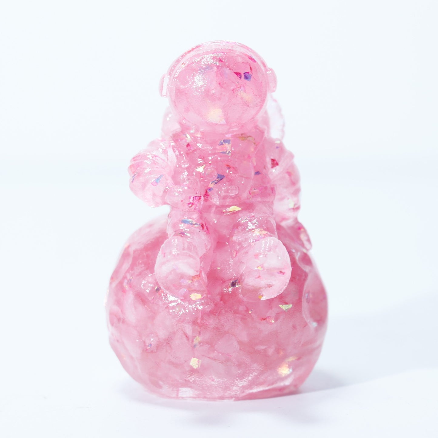 Natural crystal gravel epoxy astronaut decoration,75*55*55mm