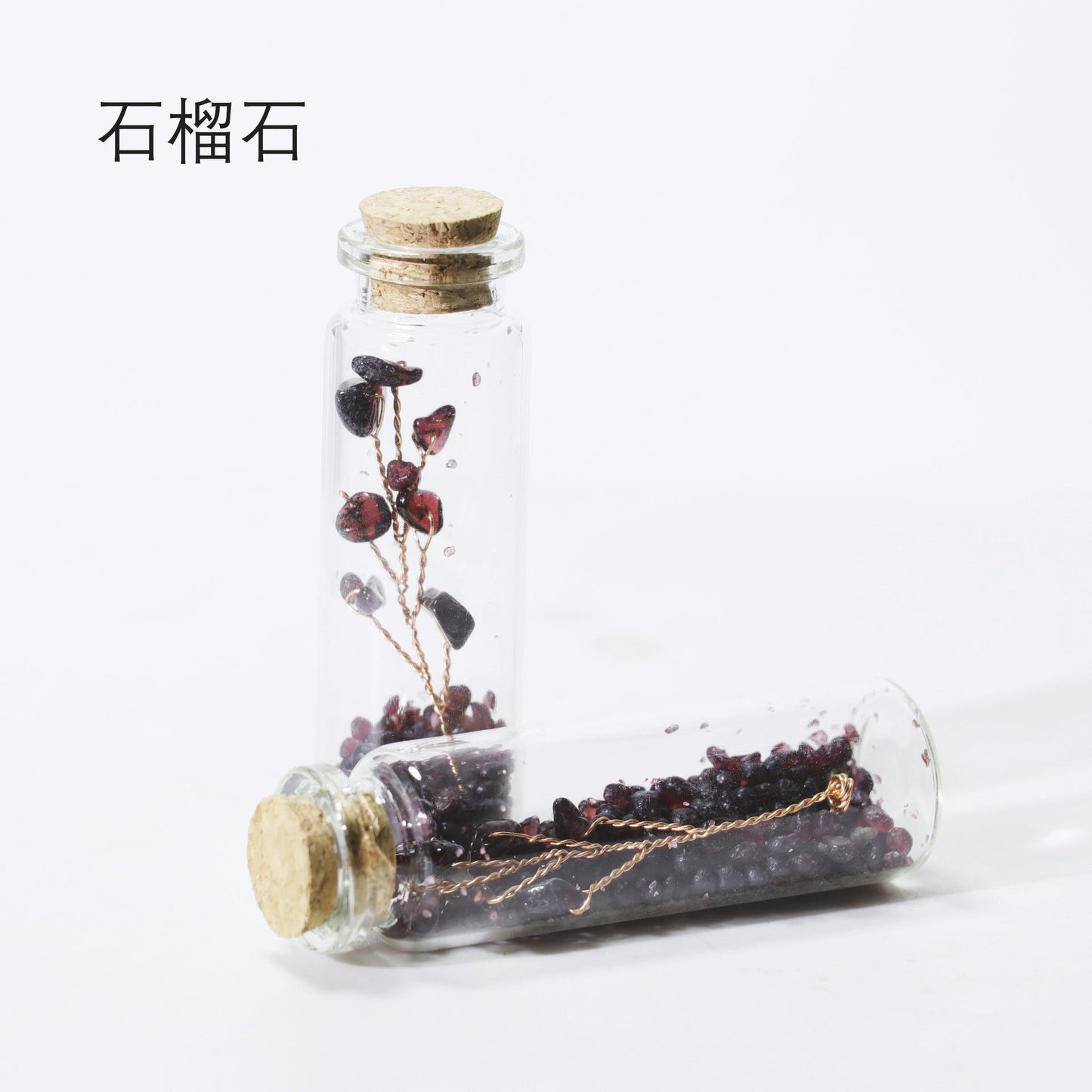 Natural crystal gravel Wishing bottle