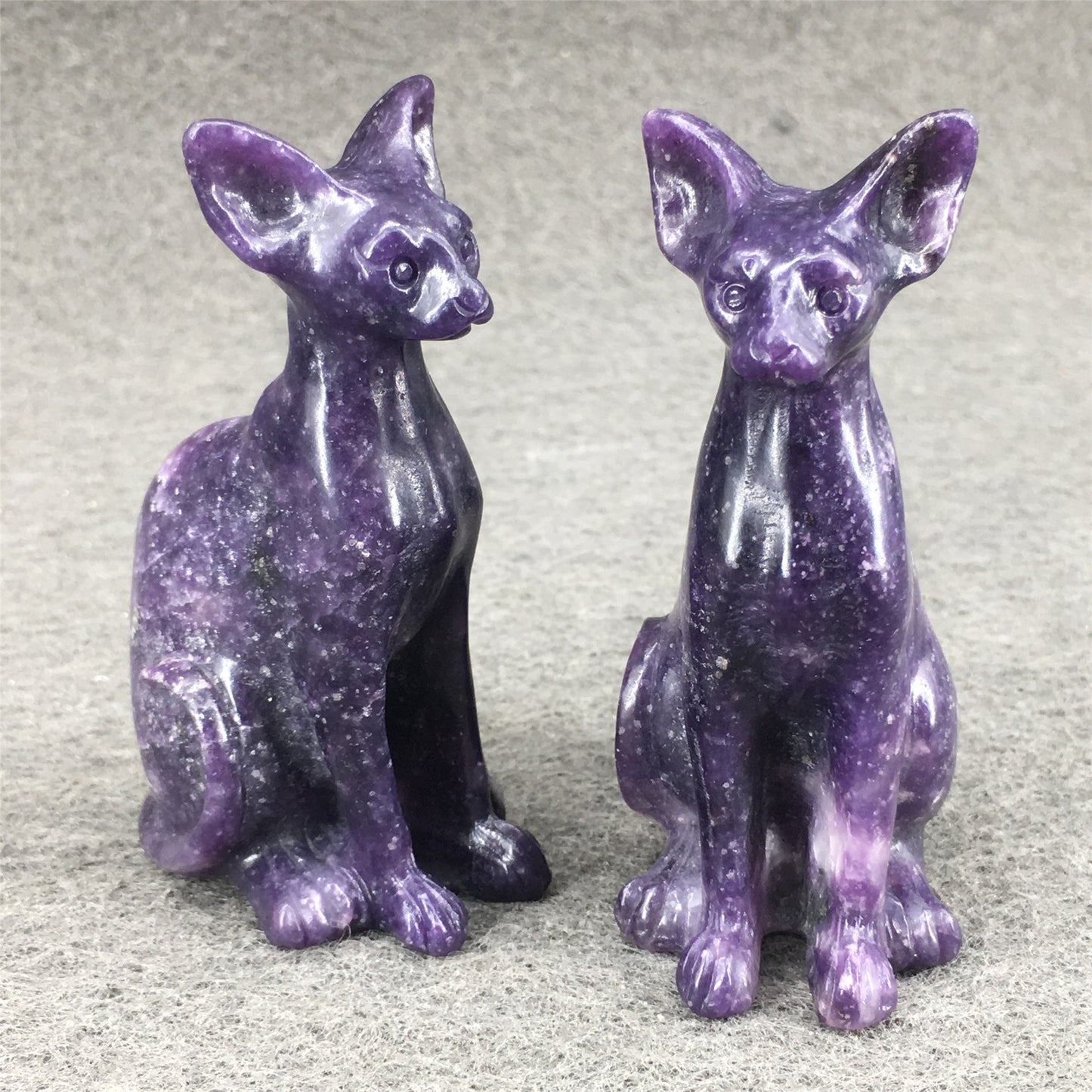 Natural crystal  female cat small carving,75mm