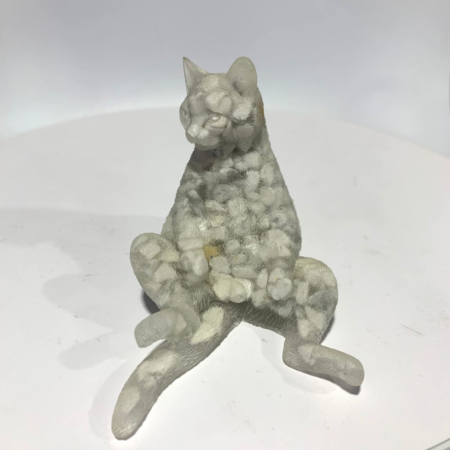 Natural crystal Epoxy Male cat,85*55*65mm