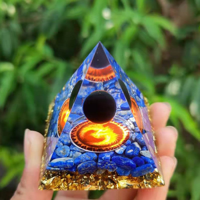 Pyramid Resin Ornaments Crystal Decoration 50mm 80mm