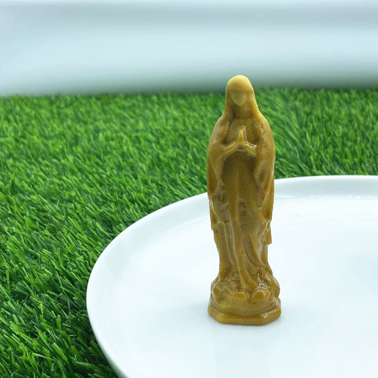 Virgin Mary Crystal Carving ,100mm