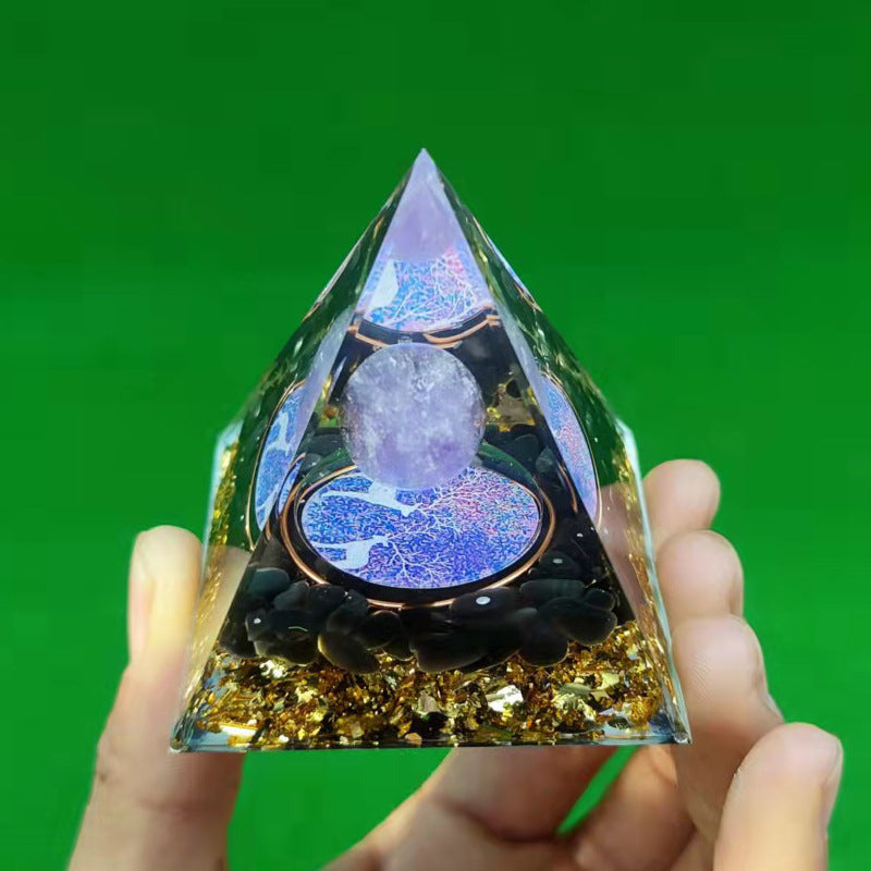 Pyramid Resin Ornaments Crystal Decoration 50mm 80mm