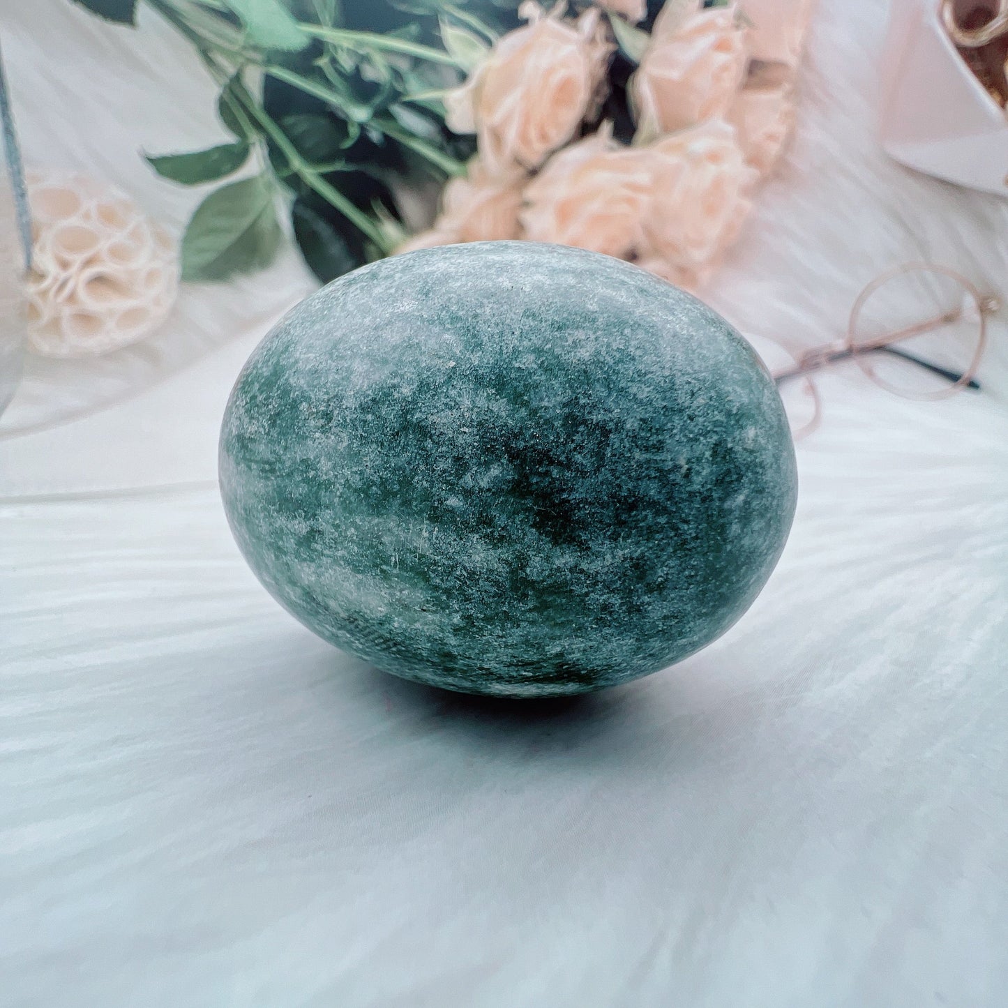 【USA ONLY】Jade pigeon egg ornament*1