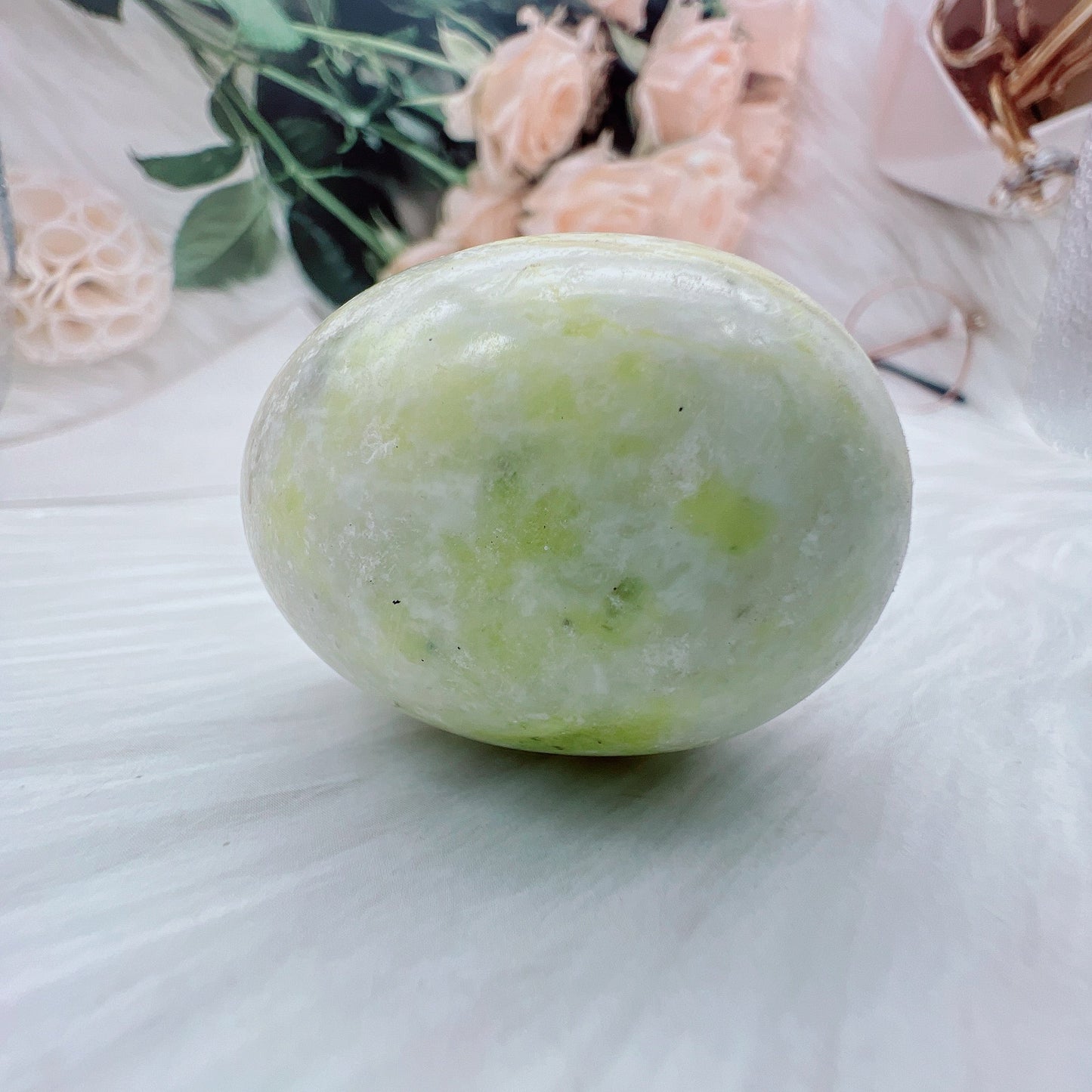 【USA ONLY】Jade pigeon egg ornament*1