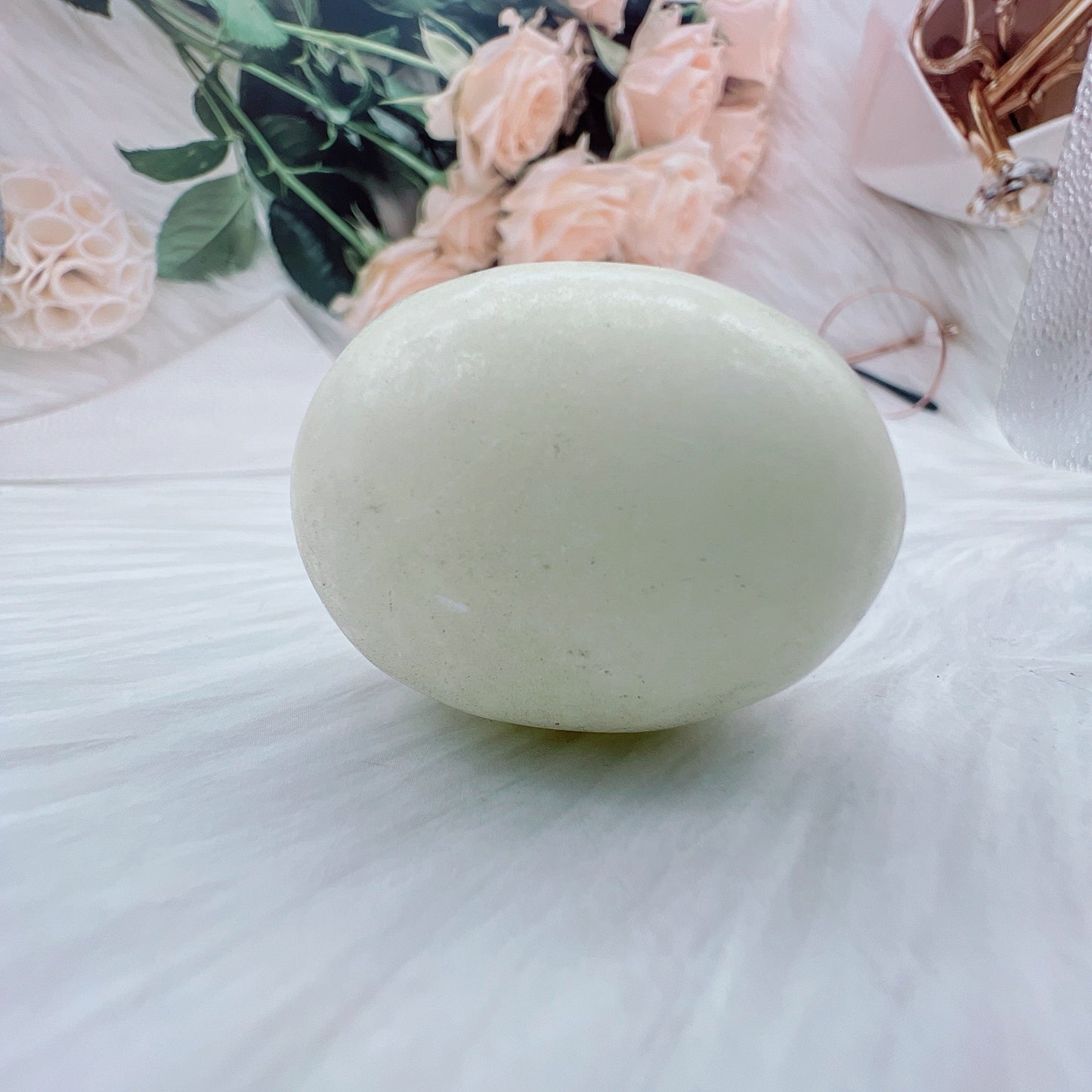 【USA ONLY】Jade pigeon egg ornament*1